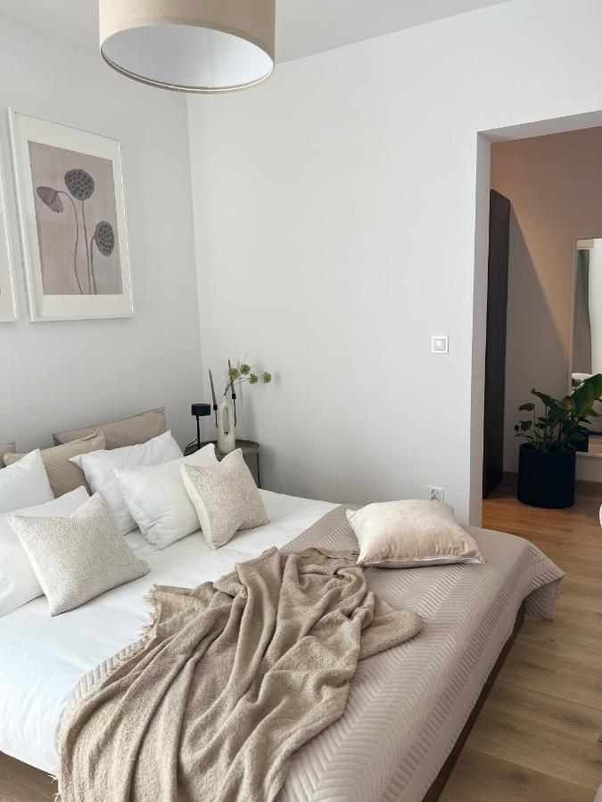 Ts New Town Stay Szczecin Buitenkant foto